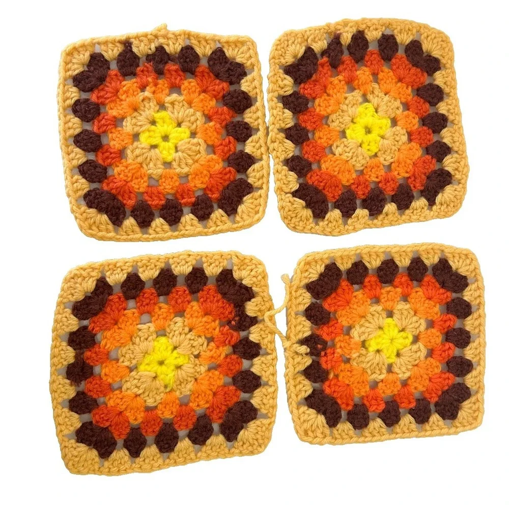 Vintage 1970 MCM Hand Crocheted Brown Square Hot Pad Pot Holder Trivet Set 4 NOS